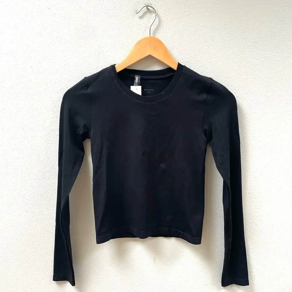 NEW Aritzia Sinch Smooth Seamless Cropped Longsleeve Top in Black, Women's Small